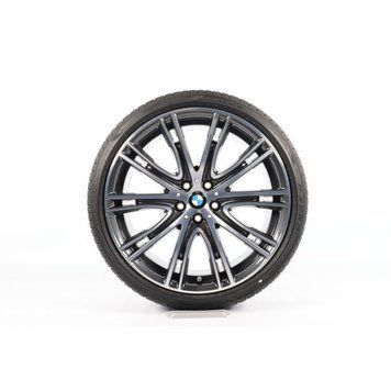 20" зимние разноширокие колеса BMW 5 G30 G31 759i V-Spoke (8053501/8053502)