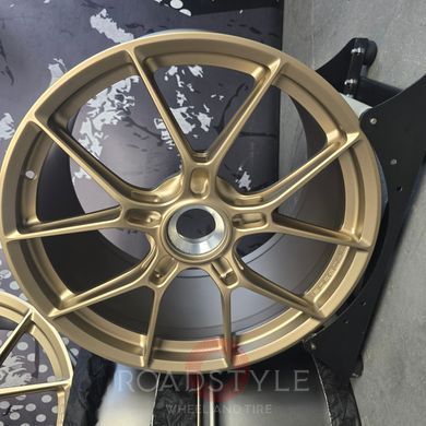 20"/21" оригінальні різноширокі та різнорозмірні диски Porsche & Manthey Racing 911 992 Carrera/S/4/4S Targa 4/4S (992044612 A/992044613 A)