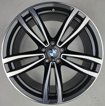19" original staggered rims BMW 6 G32 7 G11 G12 5 G30 G31 647M Style (36118093917 / 36118093918)