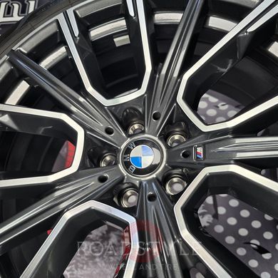 20" летние разноширокие колеса BMW 7 G11 G12 5 G30 G31 6 G32 817M Style (8090096/8090097)