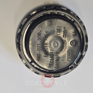 Комплект оригинальных динамичных колпачков ЦО Audi 4M8071006A - 4M8071006