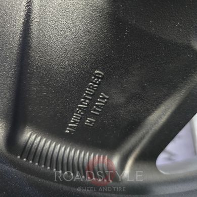 20" диски Land Rover Defender L316 Kahn design(WAKTF1357S1R-2)