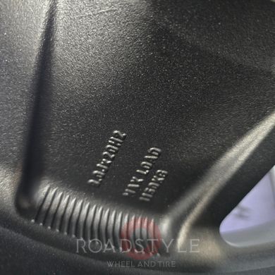 20" диски Land Rover Defender L316 Kahn design(WAKTF1357S1R-2)
