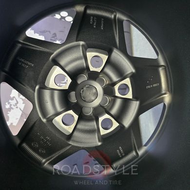 20" диски Land Rover Defender L316 Kahn design(WAKTF1357S1R-2)