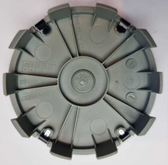 thumbnail interactive-video image 1 of BMW OEM Wheel Center Cap Trim – 36136783536 – Fits 1 Series M Models (92-21) – Set Of 14 1 of 6