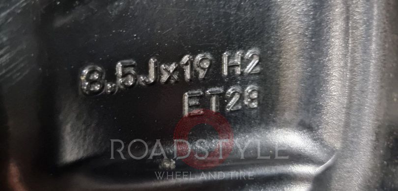 19" оригінальні зимові колеса VW Touareg III Tirano (760601025N)