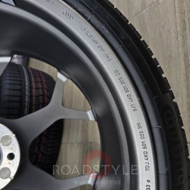 22 inch original Winter Audi RS6 RS7 Q8/SQ8/RSQ8 RS Design (4K0601025BM)